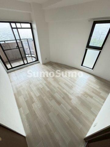 物件内観写真14　(ゆったり過ごせる居間です)