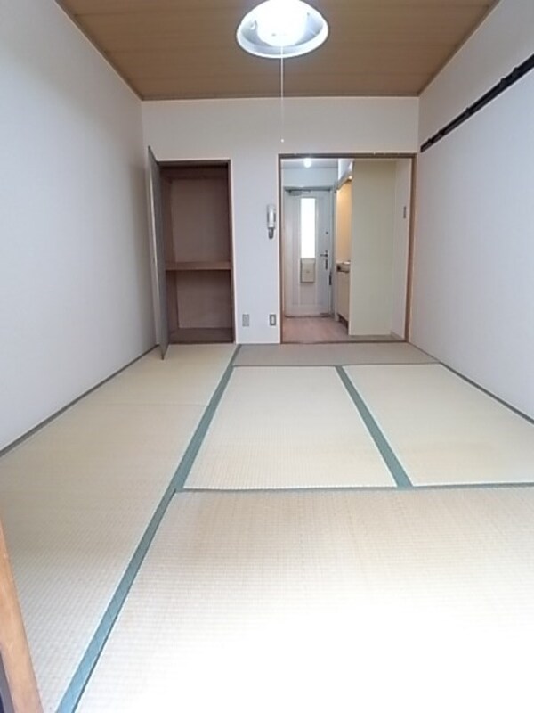 寝室