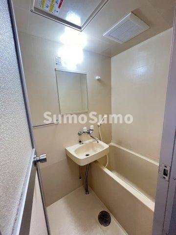 物件内観写真8　(きれいなお風呂です)