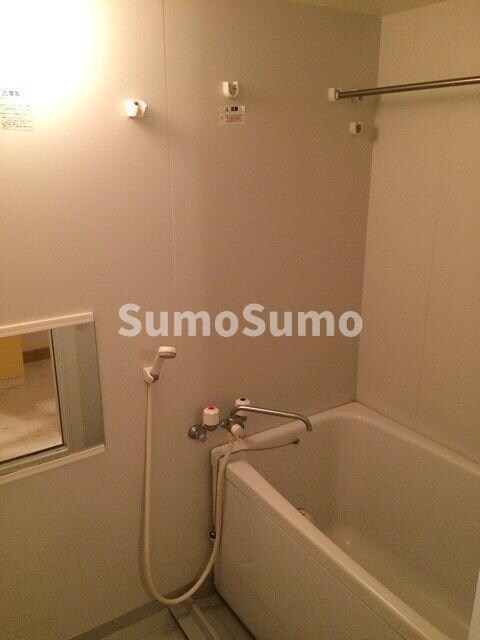 物件内観写真6　(お風呂です)