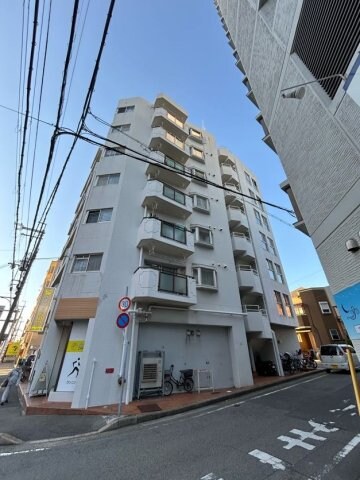 物件外観写真2　(おしゃれな外観です)