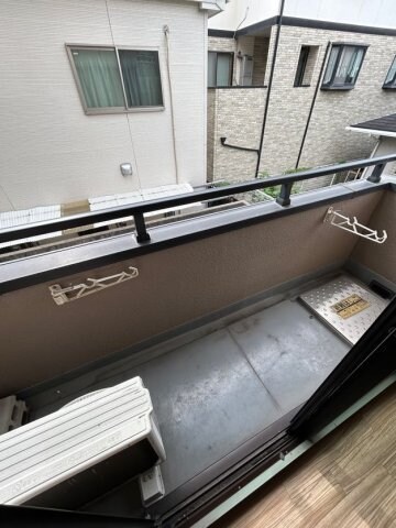 物件内観写真9　(バルコニーがあります)