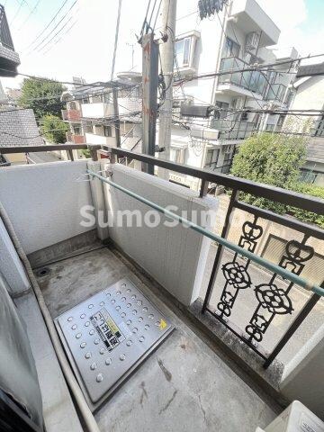 物件内観写真6　(広々としたバルコニーです)