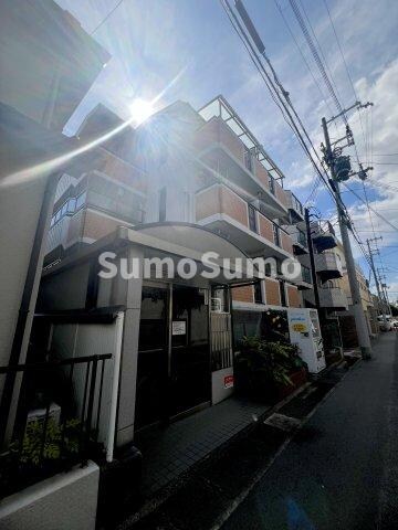 物件外観写真4　(物件の外観です)