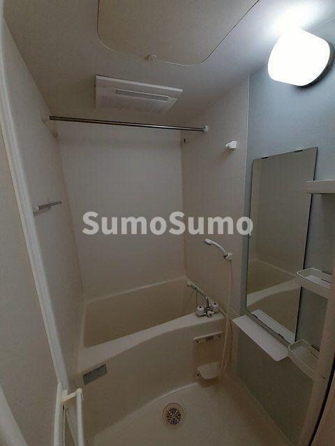 物件内観写真7　(落ち着いた空間のお風呂です)