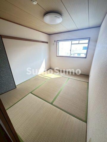 物件内観写真16　(和室ならではの温かな和の空間で寛ぎの時間を過ごせます)