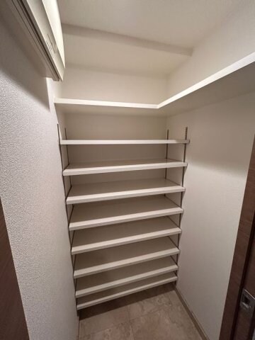 物件内観写真26　(収納があります)