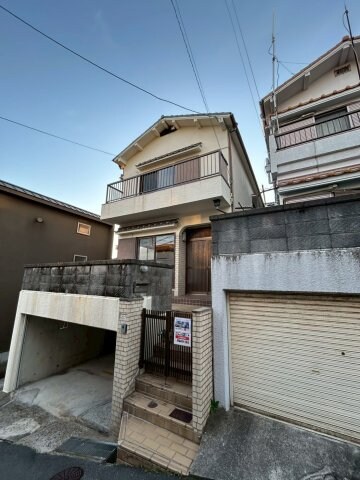 物件外観写真4　(きれいな外観です)