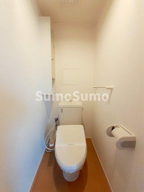 物件内観写真9　(清潔感のあるトイレです)