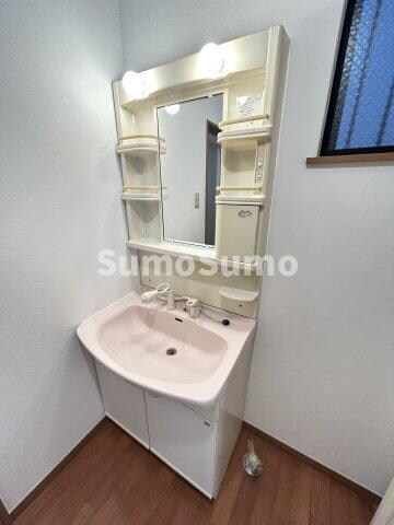 物件内観写真12　(洗面所です)