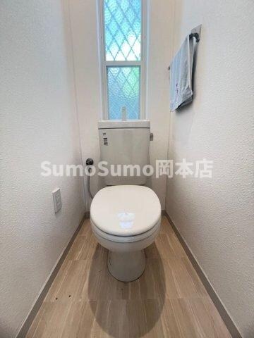 物件内観写真19　(トイレもきれいです)