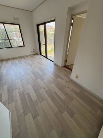 物件内観写真16　(おしゃれなリビングです)