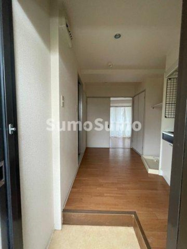 玄関(玄関です)