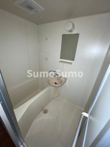 物件内観写真6　(落ち着いた空間のお風呂です)