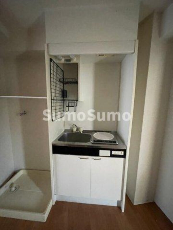 キッチン(コンパクトなキッチンで掃除もラクラク)