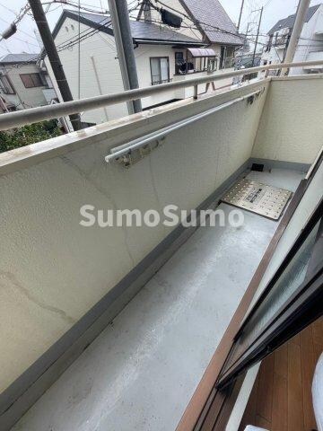 物件内観写真14　(お洗濯にも便利なバルコニー付き)