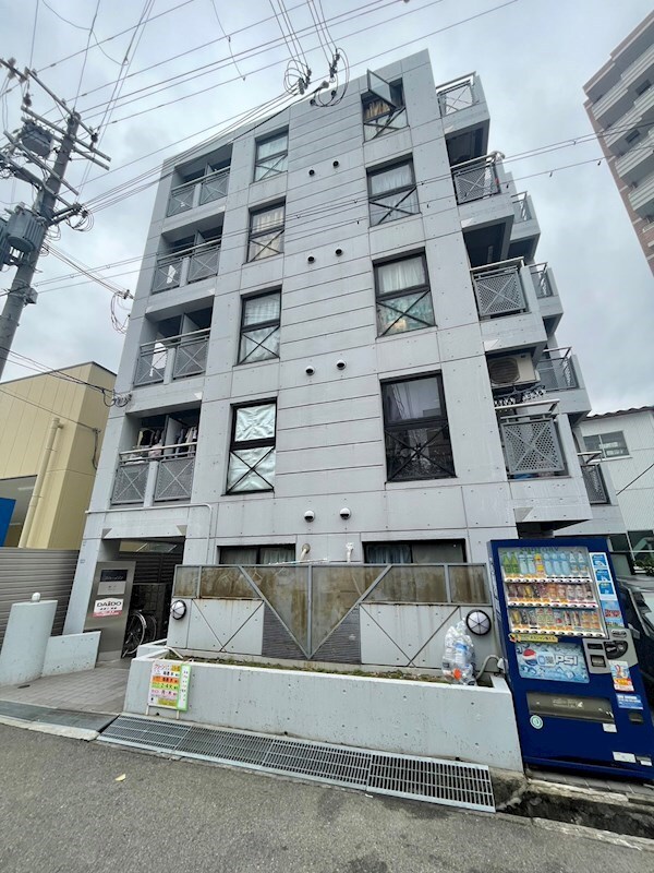 物件外観写真1　(外観も気になるポイント)