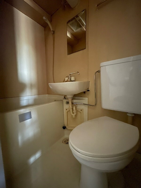 物件内観写真7　(落ち着いた空間のお風呂です)