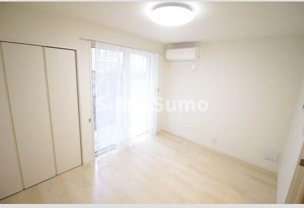 居室(ゆったりとしたリビングです)