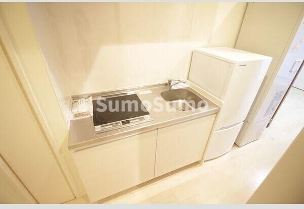 物件内観写真4　(使いやすいキッチンです)