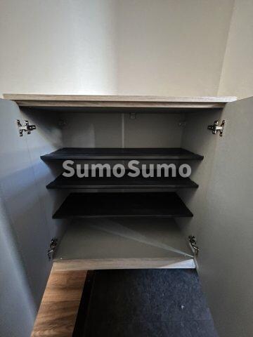 物件内観写真25　(専用の収納スペースです)