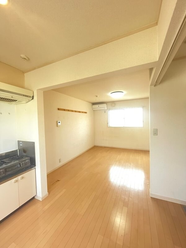 居室(ゆったりとしたリビングです)