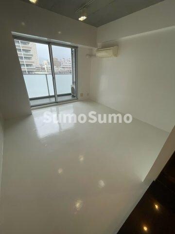 物件内観写真4　(居間です)