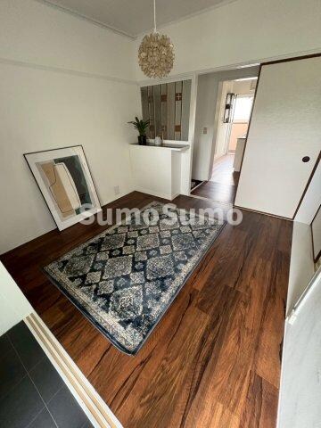 物件内観写真14　(ゆったり過ごせるリビングです)