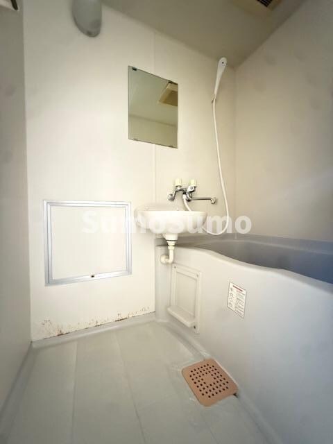 物件内観写真6　(落ち着いた空間のお風呂です)