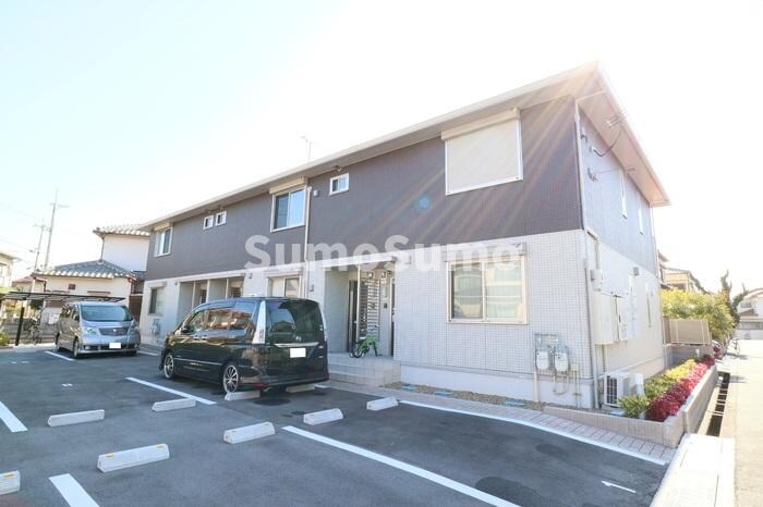 物件外観写真1　(外観です)