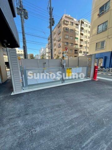 物件外観写真2　(駐車場です)