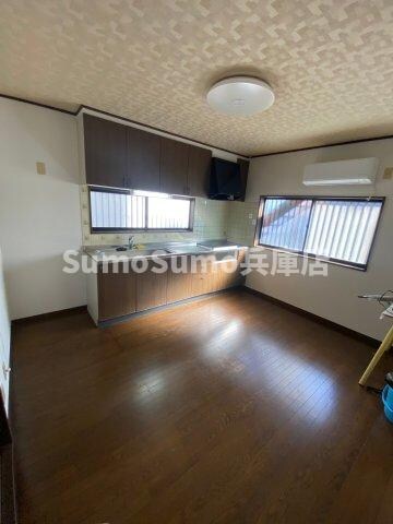 物件内観写真15　(リビングです)