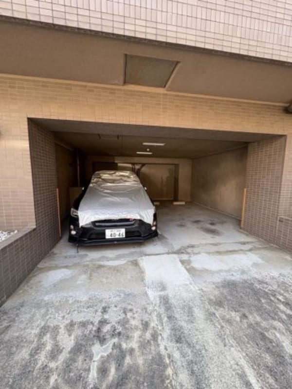駐車場(駐車スペースもあります)