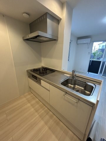 物件内観写真5　(使いやすいキッチンです)