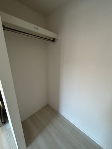 物件内観写真22　(便利な収納スペースです)