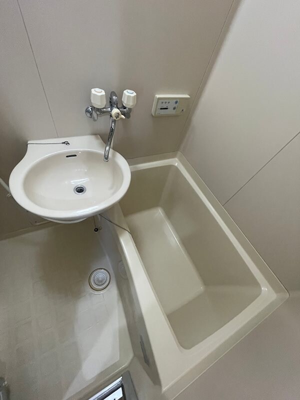 物件内観写真19　(日々の暮らしに欠かせないお風呂です)