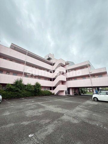 物件外観写真1　(おしゃれな外観です)