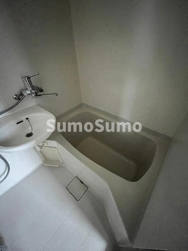 物件内観写真20　(コンパクトで使いやすいお風呂です)