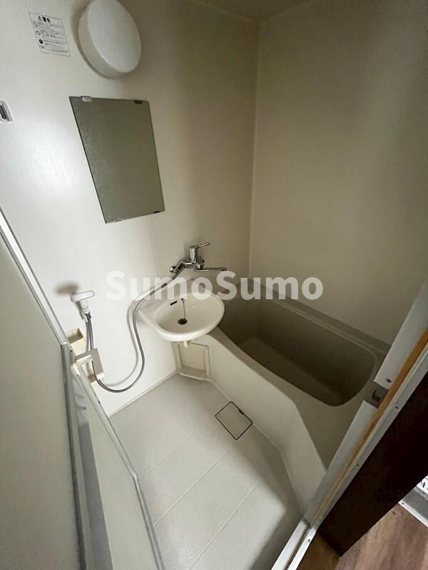 物件内観写真28　(ゆったり過ごせるお風呂です)