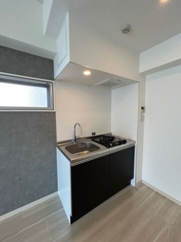 物件内観写真5　(キッチンでお料理をお楽しみください)