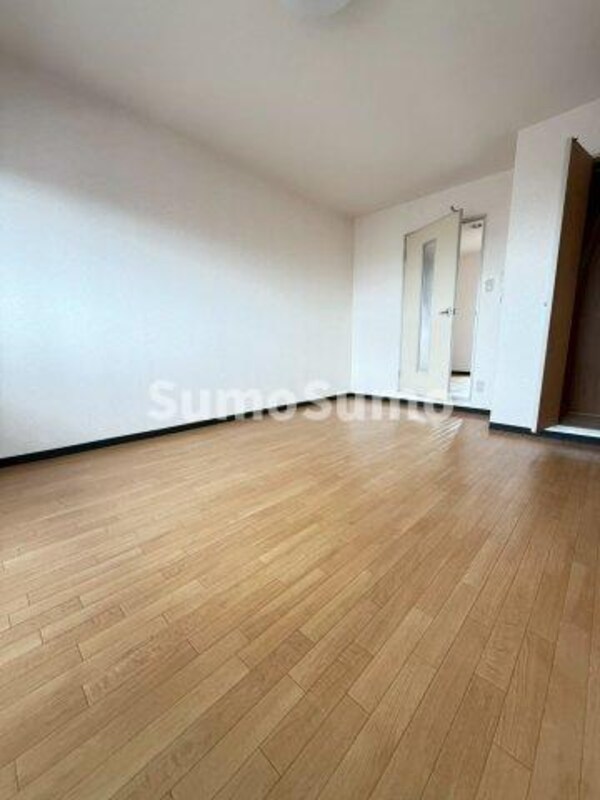 居室(ゆったり過ごせるリビングです)