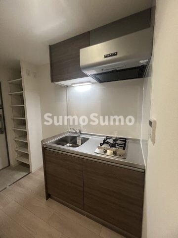 物件内観写真11　(コンパクトなキッチンで掃除もラクラク)