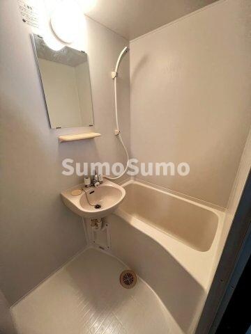 物件内観写真11　(落ち着いた空間のお風呂です)