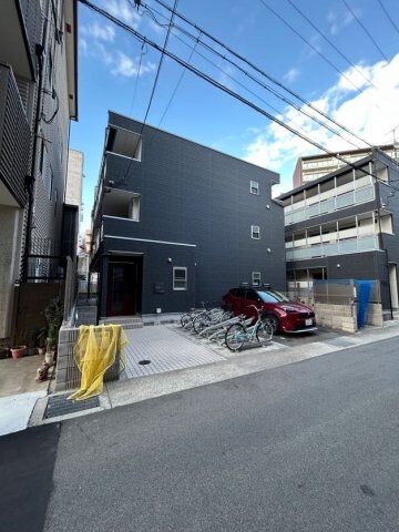 物件外観写真1　(物件の外観です)