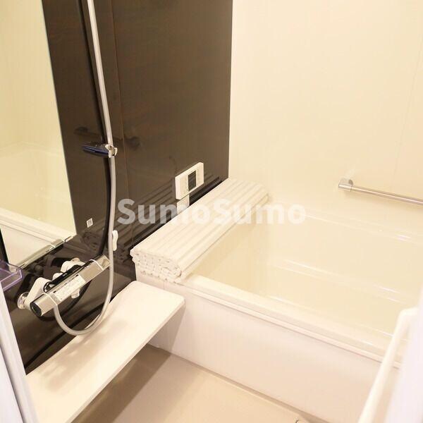 物件内観写真9　(日々の暮らしに欠かせないお風呂です)