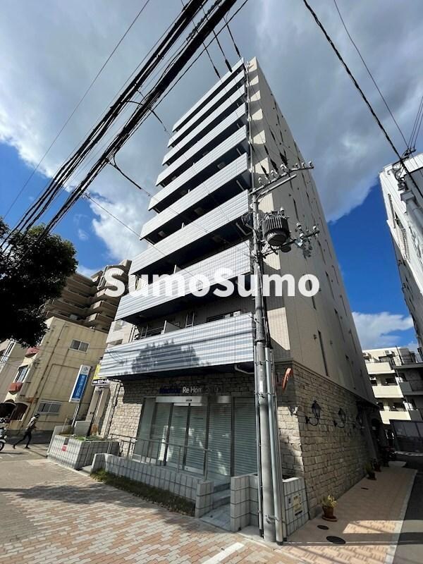 物件外観写真3　(落ち着いた雰囲気の外観です)