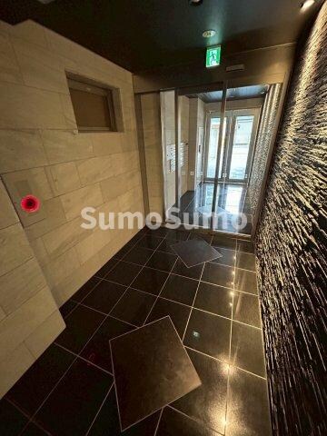 物件外観写真5　(ゆとりのあるロビーです)