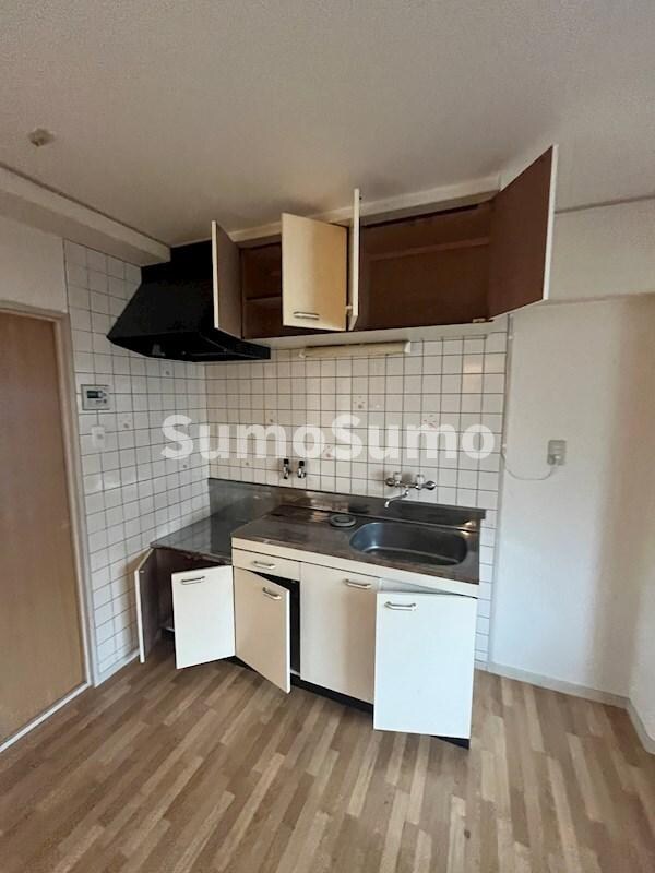 物件内観写真4　(お料理しやすいキッチンです)