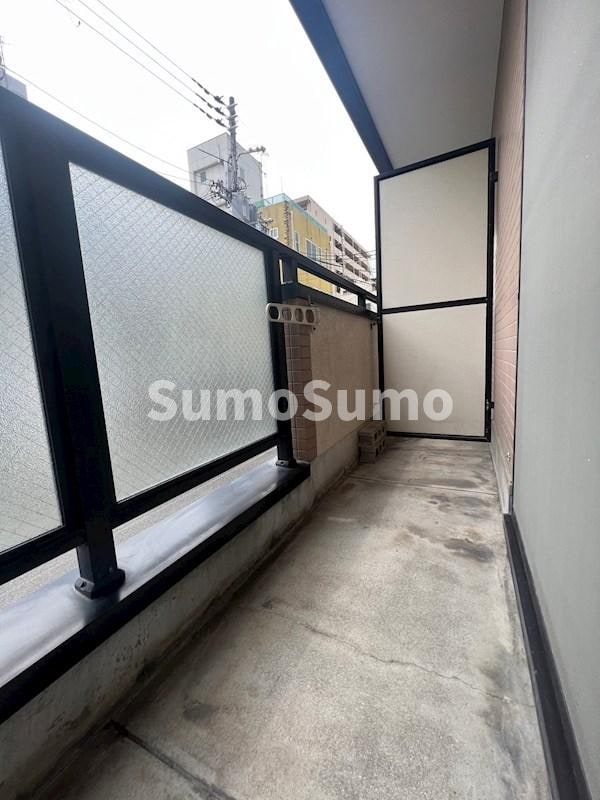 物件内観写真10　(バルコニー付きです)