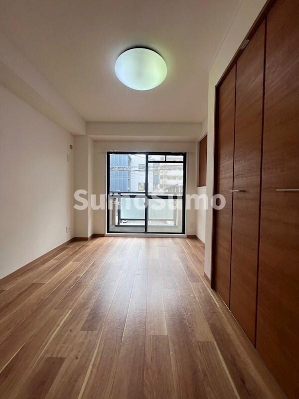 物件内観写真16　(ゆったり過ごせる居間です)